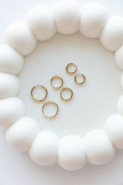 Minimal Gold Hoops